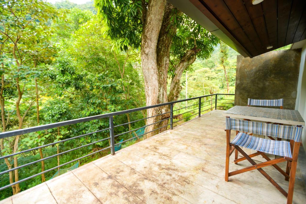 Villa Lé Maas Tota Koslanda Exterior foto